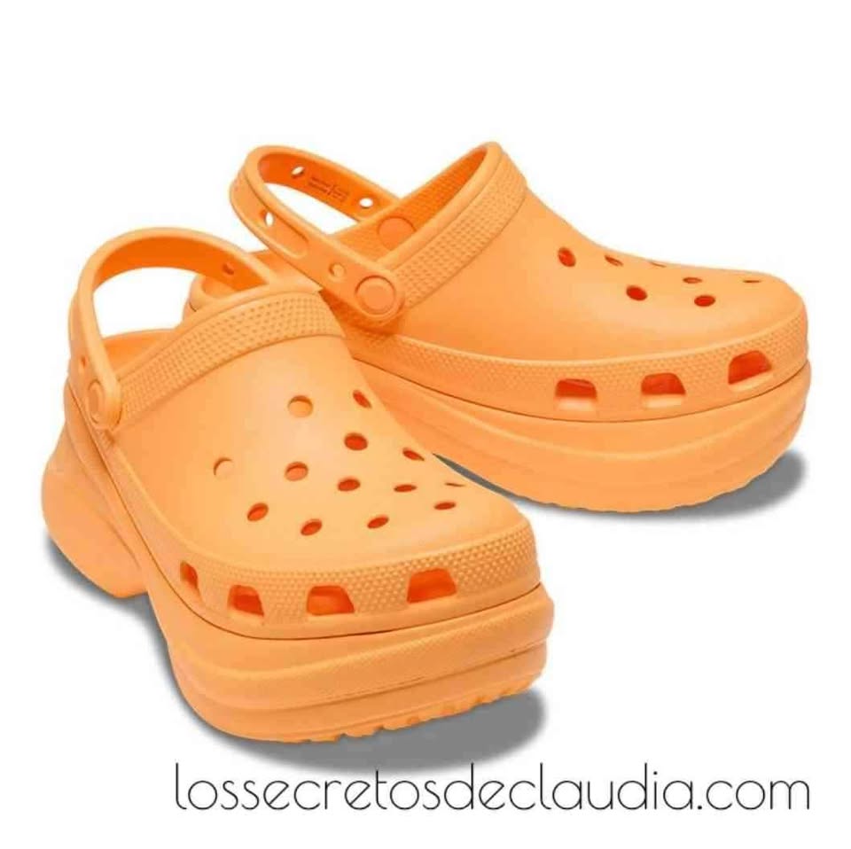 CROCS BAE NARANJA FLORES 2
