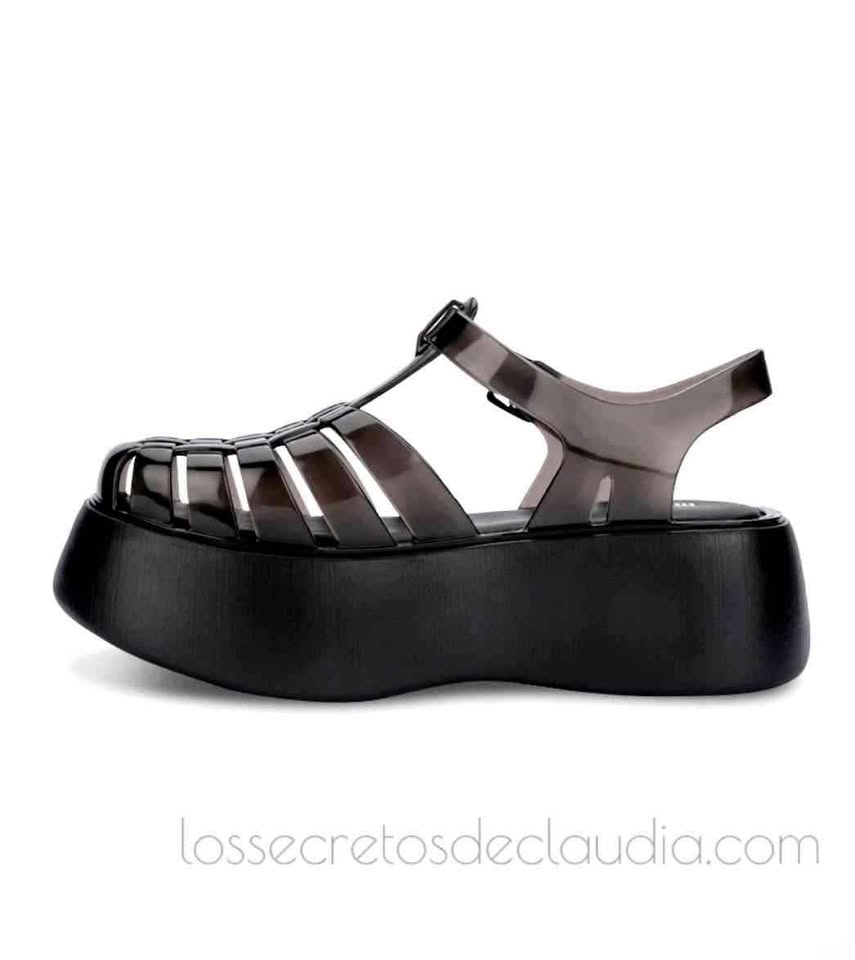 MELISSA PLATO NEGRO 3